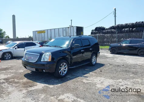 2008 GMC Yukon Denali z USA, uszkodzony, nr VIN 1GKFK63838J101794